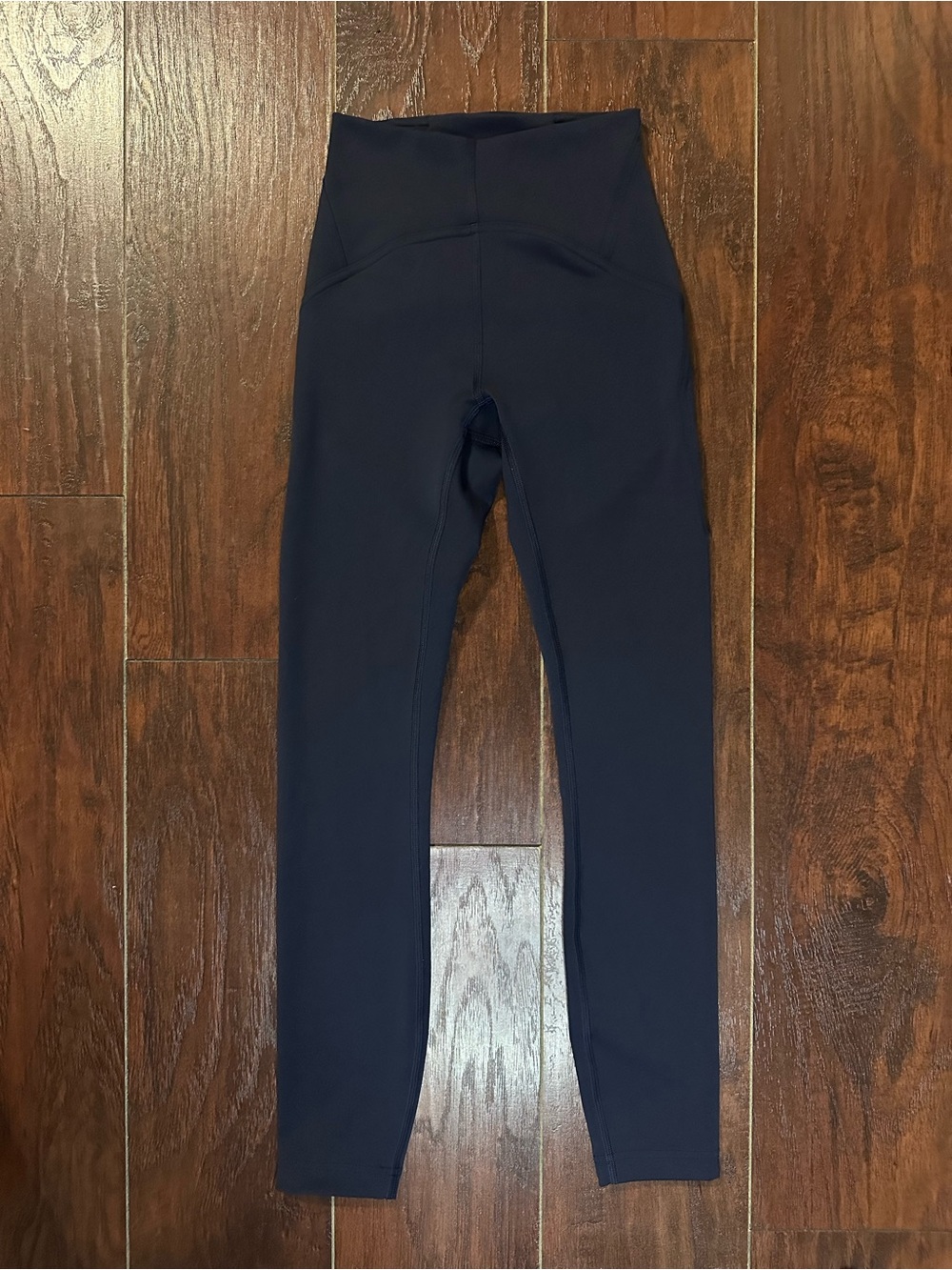 Lululemon Instill Size 0 High-Rise Tight 25"
True Navy